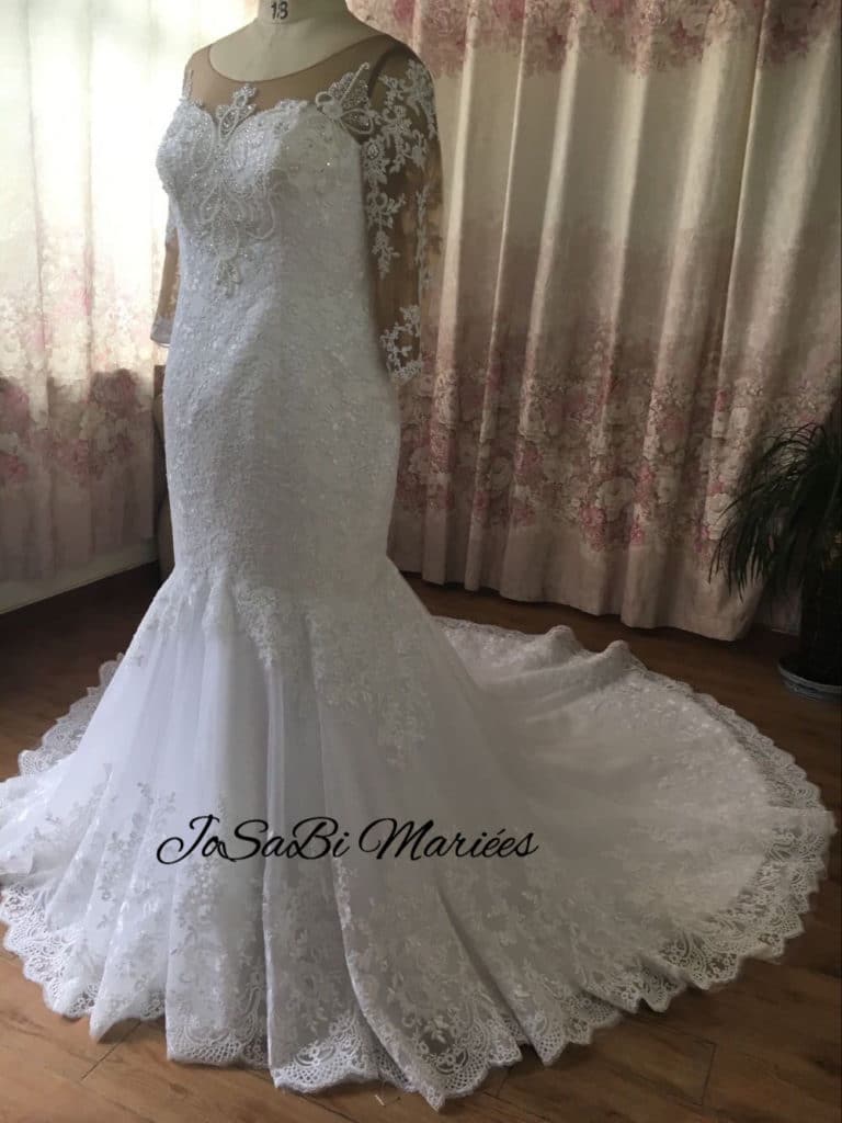 Aïcha T. custom mermaid wedding dress by JoSaBi Mariées