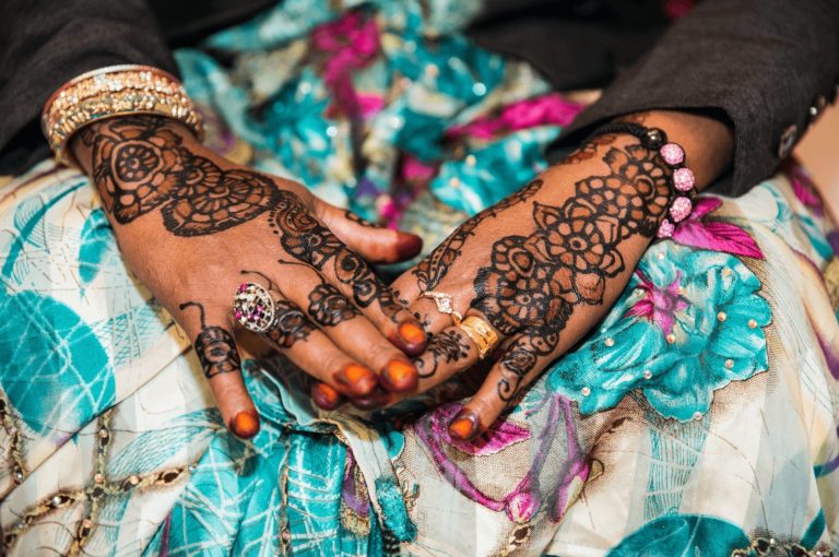 African wedding traditions of henna application