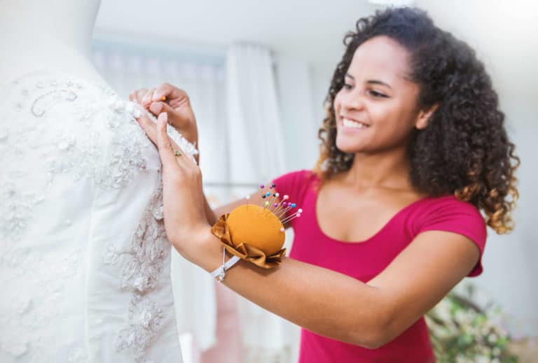 wedding dress hemming cost