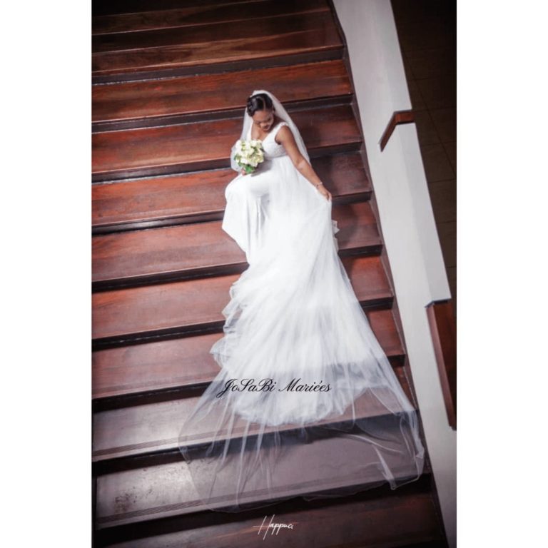 detachable sheath wedding dress