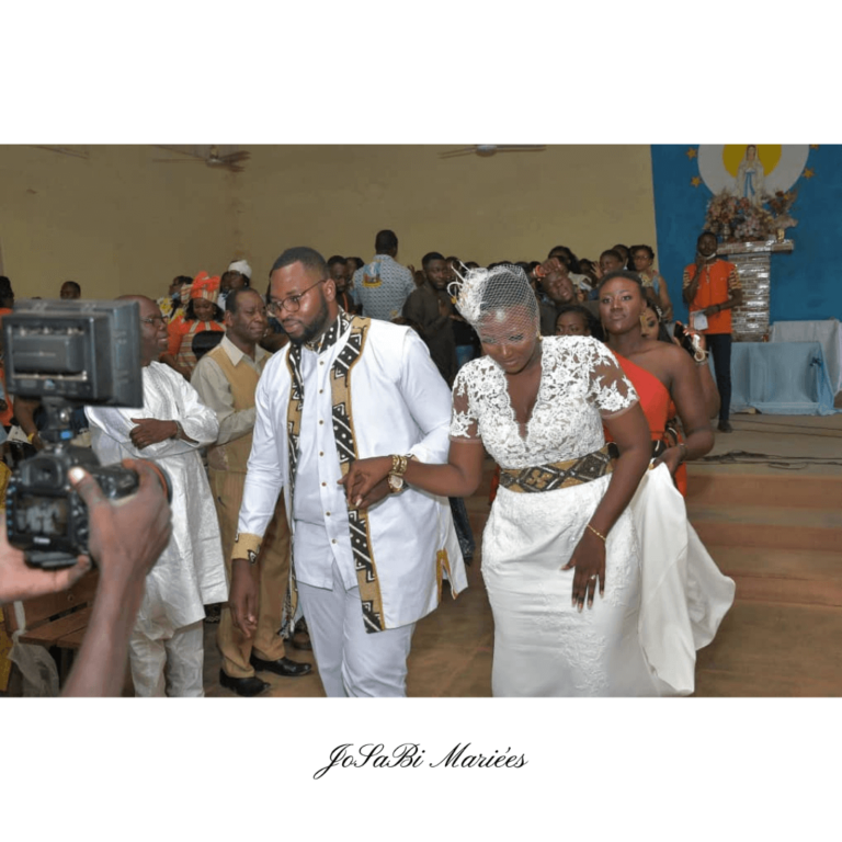 TRaditional african wedding dress bogolan