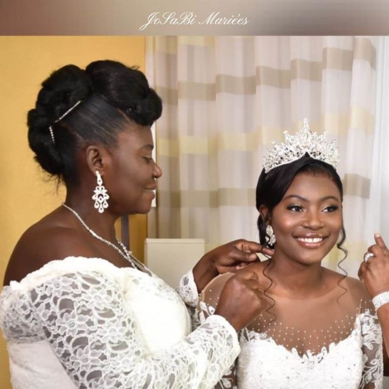 JoSaBi bride all smiles