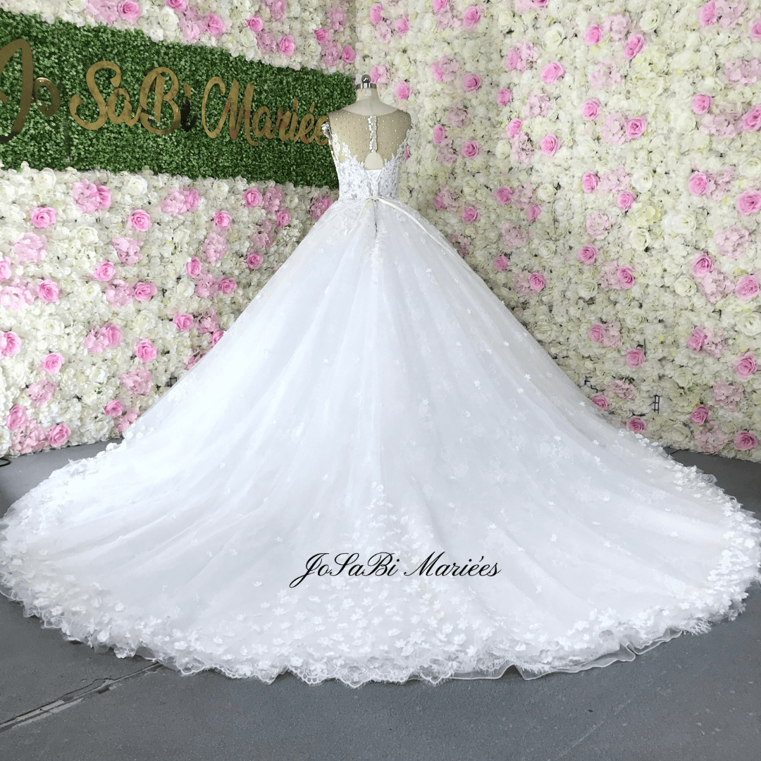 Robe de mariée princesse fleurie