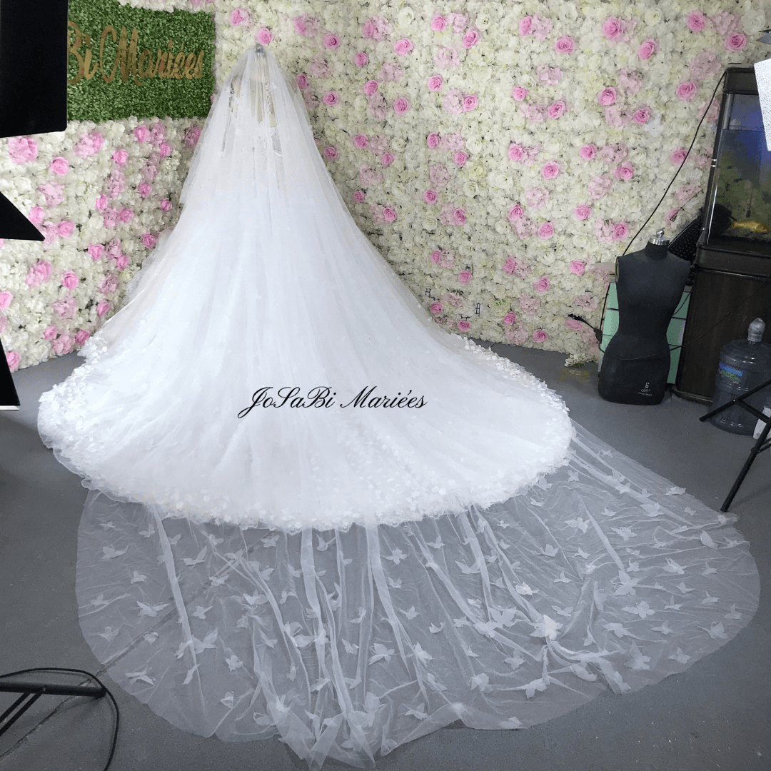 robe de mariée princesse longue traine