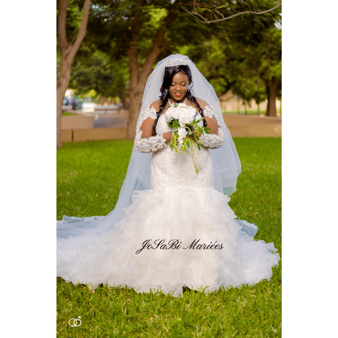 Long sleeve ruffled mermaid wedding dress